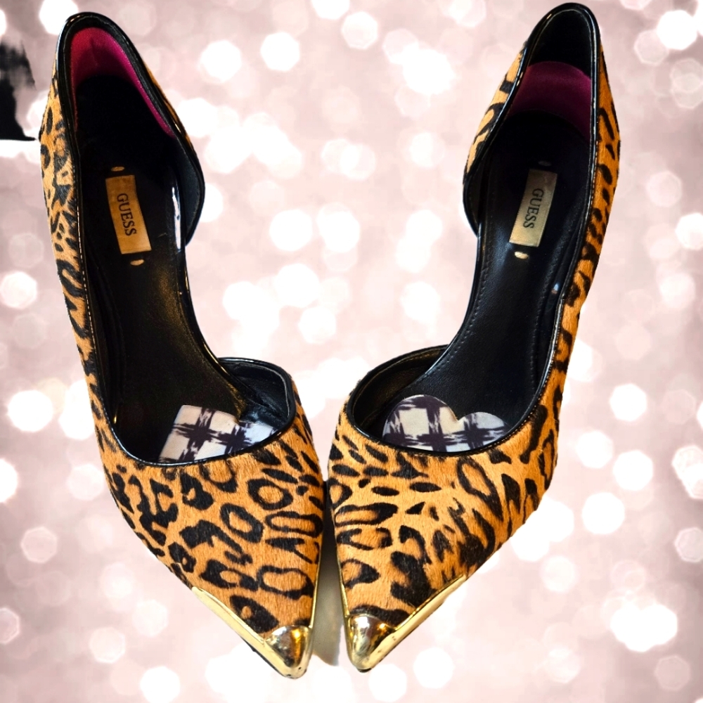 Guess Leopard Print Heels with Gold Accents - Size 6